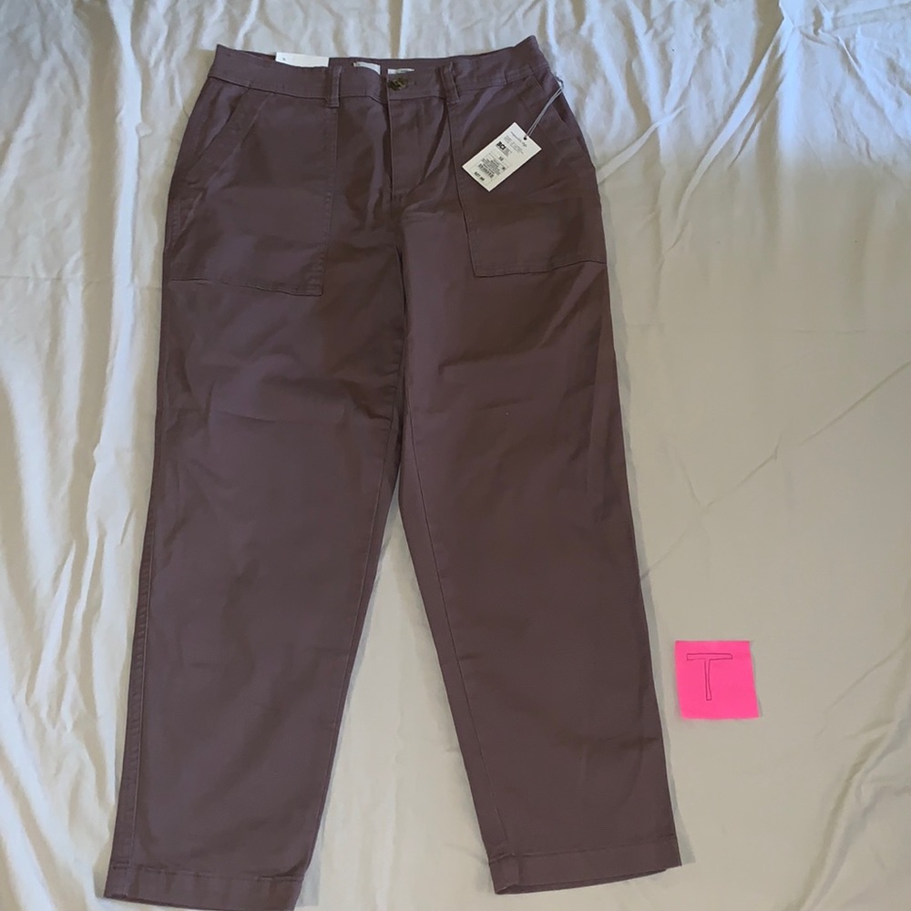 Stretchy brown pants